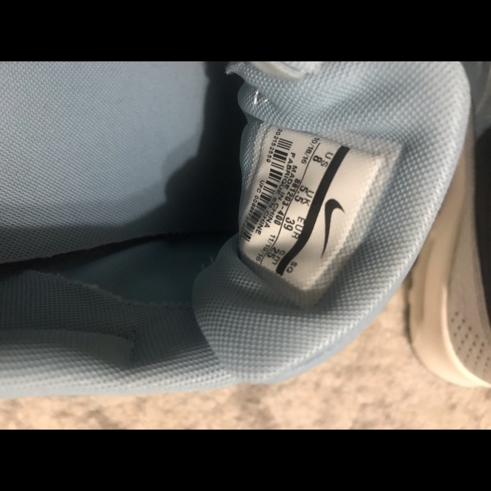 Nike Air Max Thea sneakers shoes - Picture 8 of 16